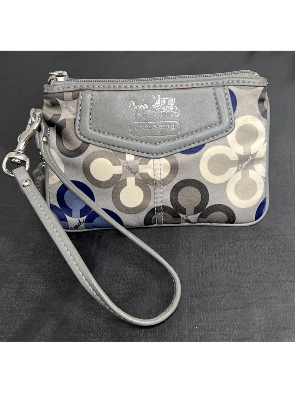 Coach Madison Clover Op Art Wristlet